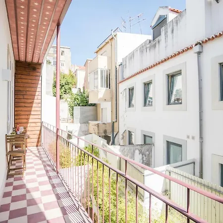 Stylish Near Av. Liberdade Διαμέρισμα *