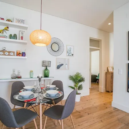 Stylish Near Av. Liberdade Διαμέρισμα