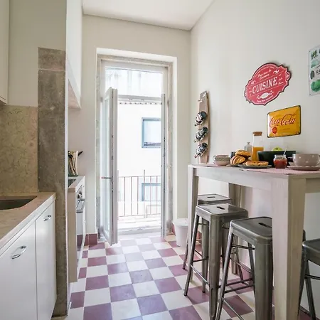 Stylish Near Av. Liberdade Lizbona