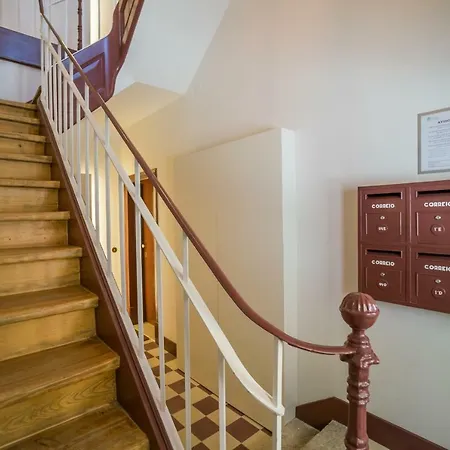 Stylish Near Av. Liberdade Apartment