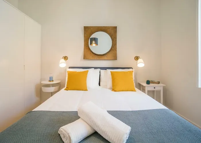 Stylish Near Av. Liberdade