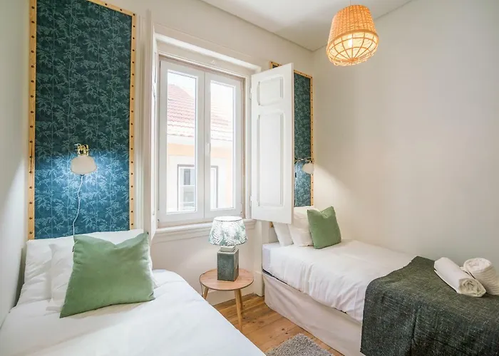 Stylish Near Av. Liberdade
